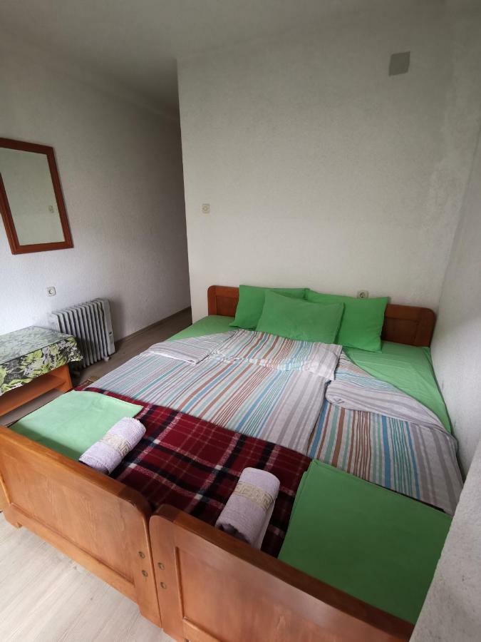 Villa Centar Ohrid Bagian luar foto