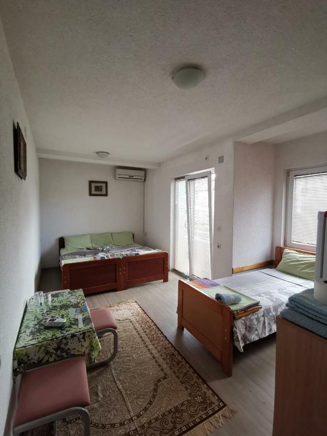 Villa Centar Ohrid Bagian luar foto